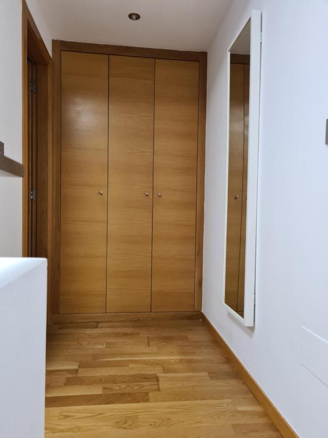 El Camarote Del Fraga Apartamento En Pleno Centro De Vigo Con Parking Exterior photo